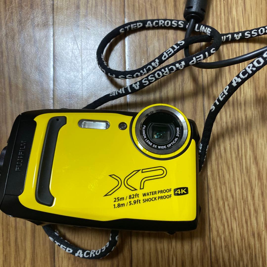 Fujifilm FinePix XP 4K 防水デジタルカメラ