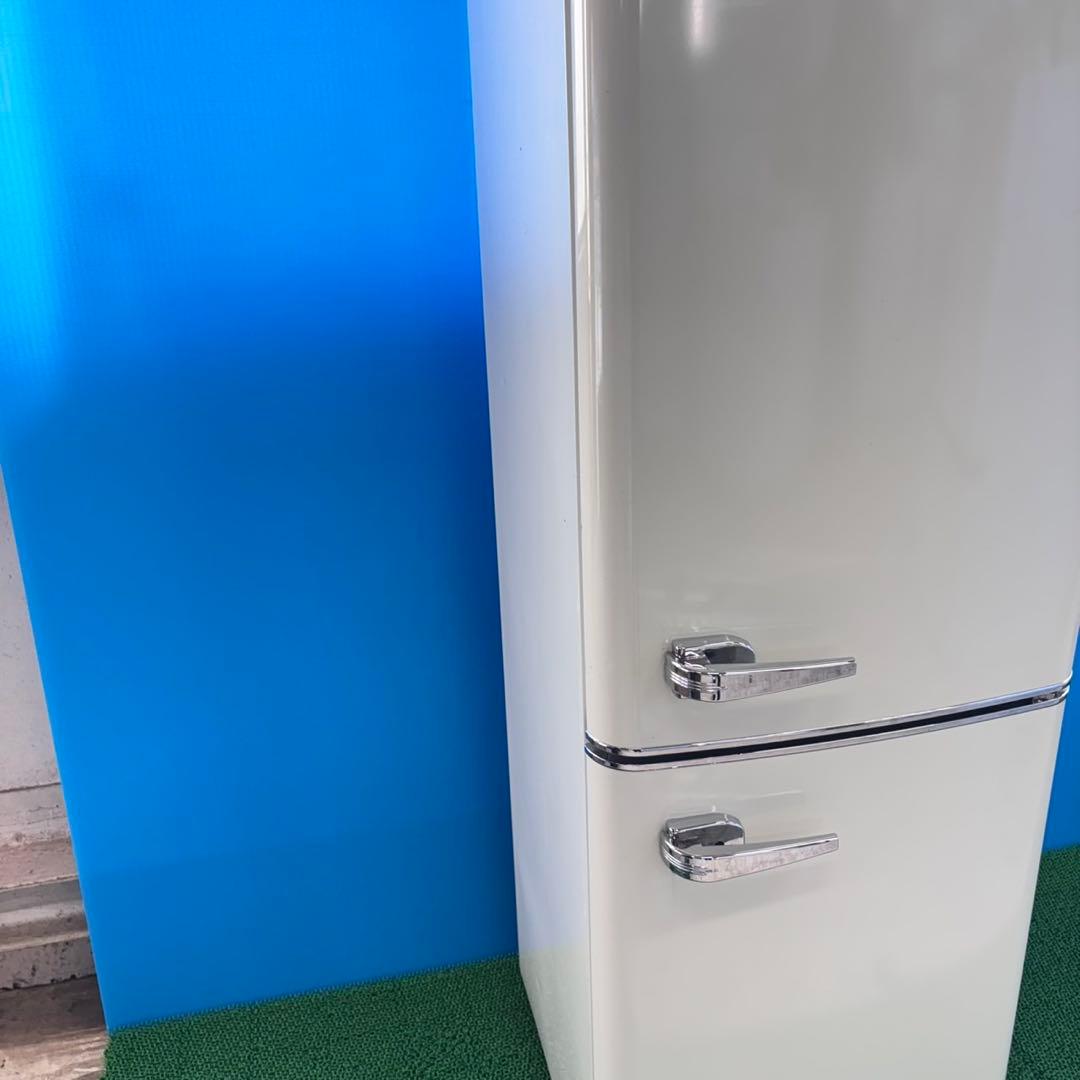 728レトロデザイン冷蔵庫　100L強　小型　一人暮らし　右開き　2ドア　お洒落