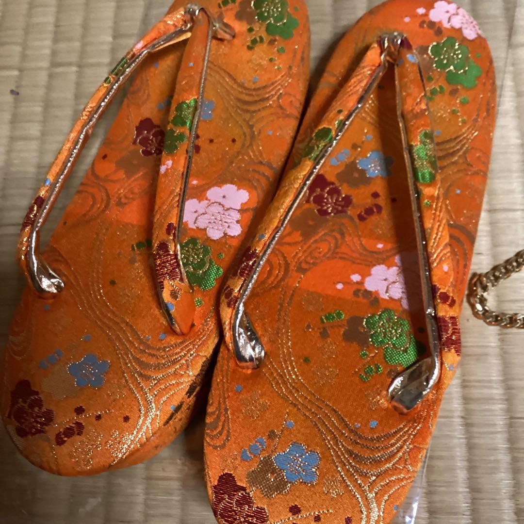 七五三7歳フルセッット　帯幅18センチ　　草履21センチ