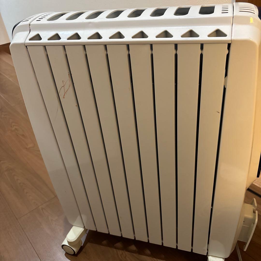 デロンギ　オイルヒーター　京都近辺のみ、直引渡し