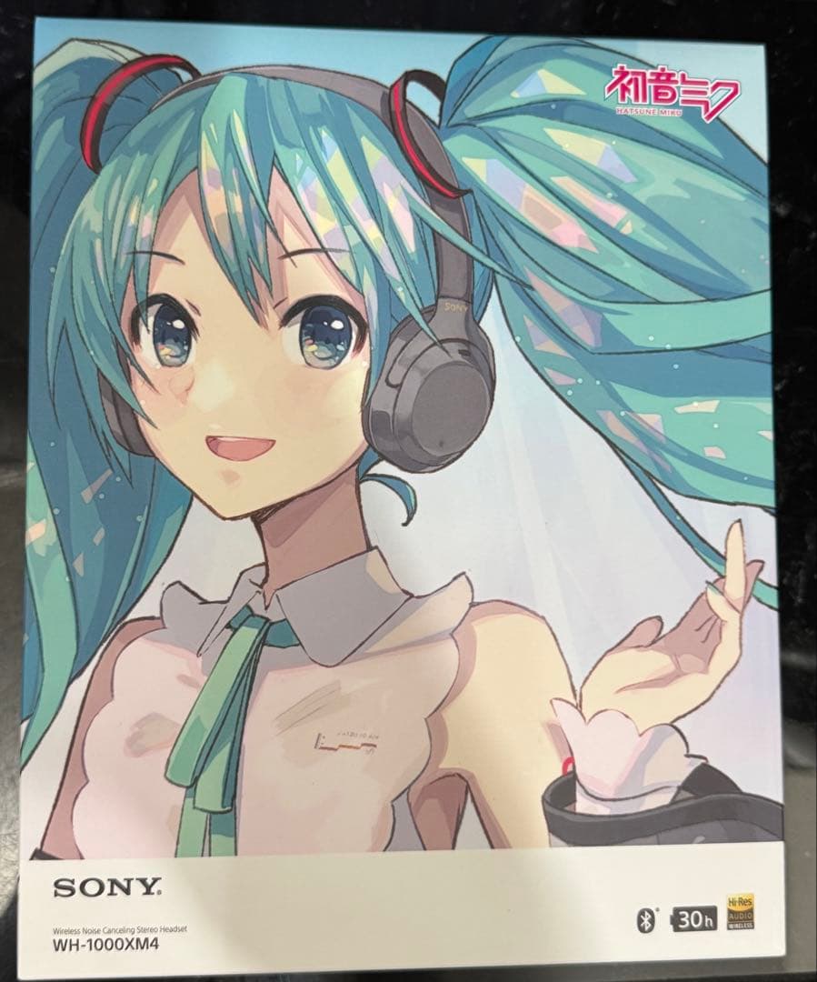 【ほぼ新品、美品】SONY WH-1000XM4 初音ミクモデル