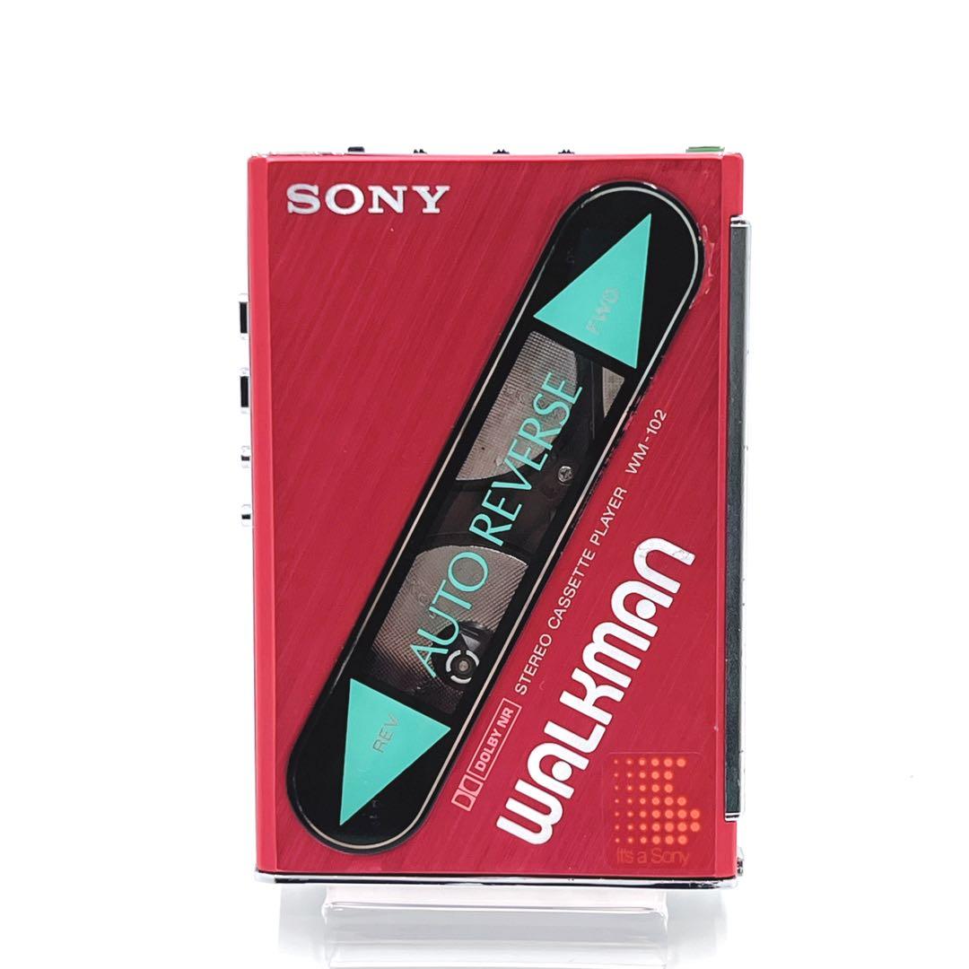 【美品・動作品】 SONY WM-102 カセットウォークマン 音出しOK 赤色