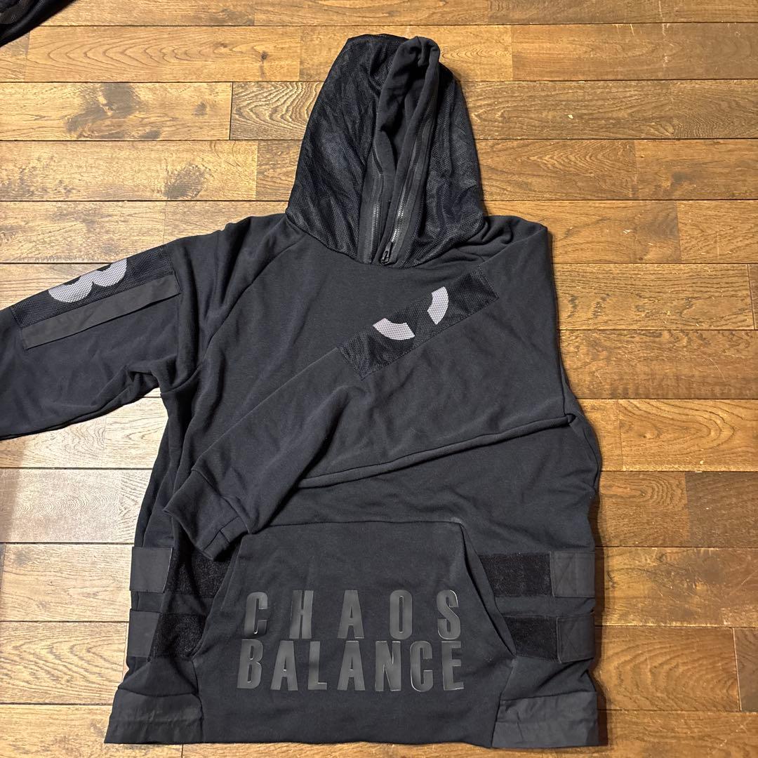 【 NIKE × UNDERCOVER 】CHAOS BALANCEセットアップ