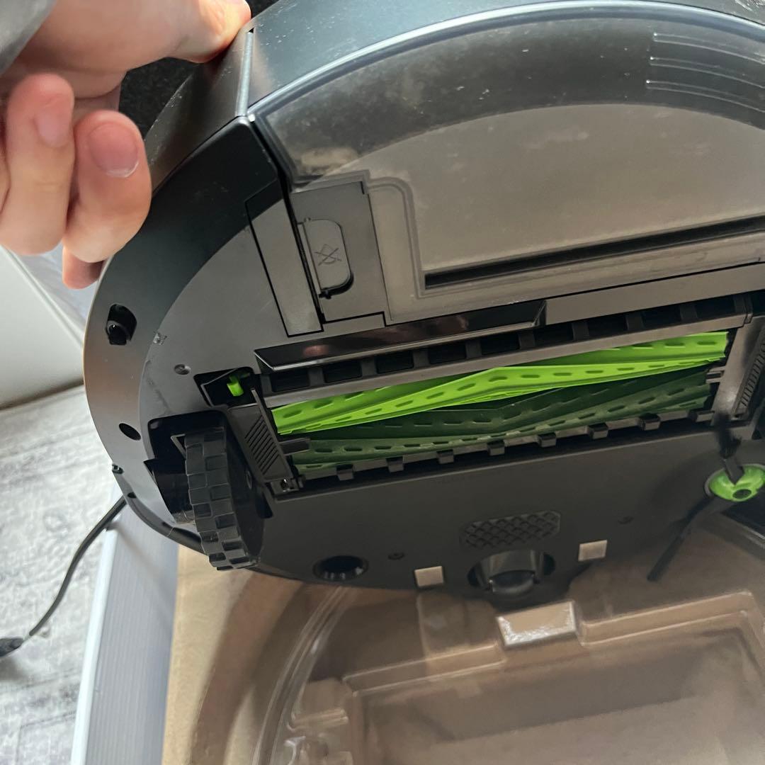 ルンバ　i2　ロボット掃除機　Robot　Roomba