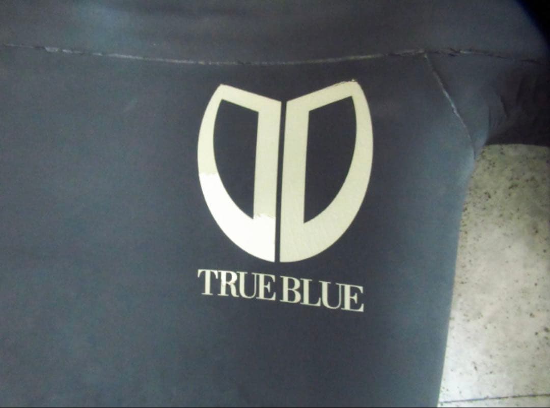 trueblue ウエットスーツ