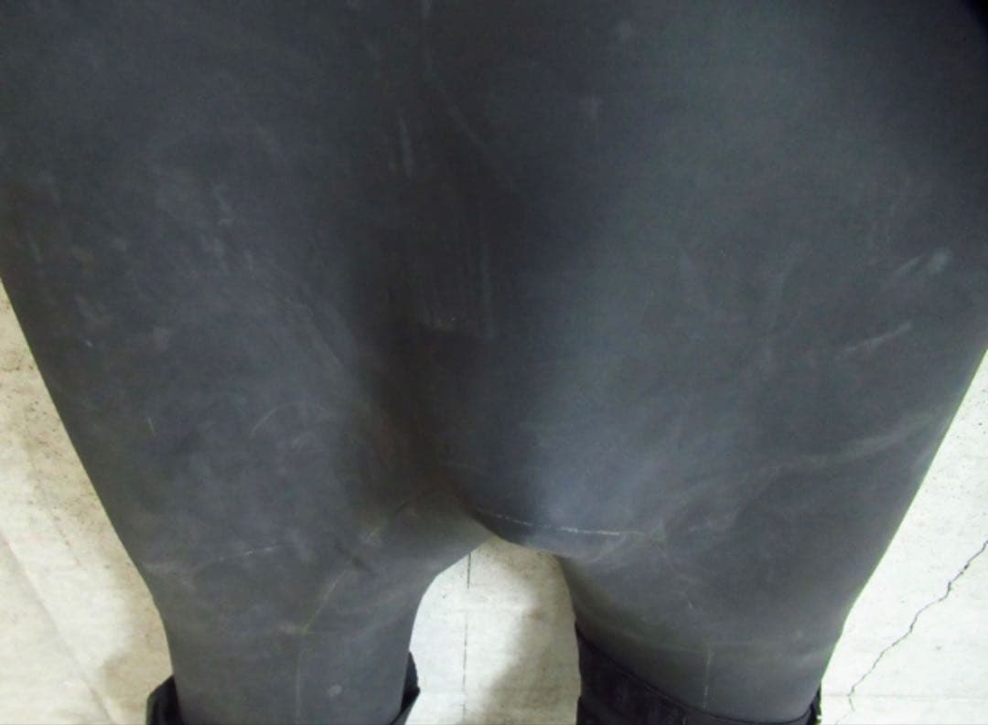 trueblue ウエットスーツ