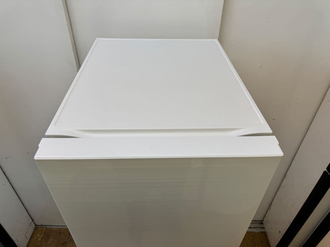 F057 Haier ２ドア　冷蔵庫　2023年　JR-SY15AR