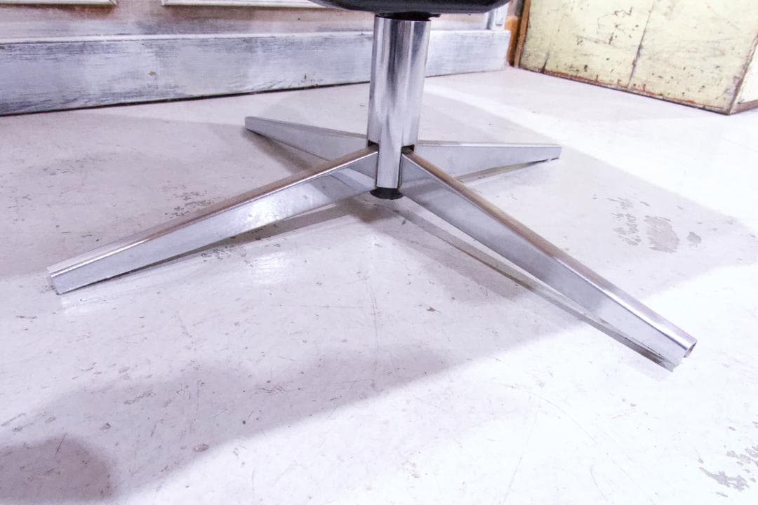 ヴィンテージ 　ラウンジチェア　60-70’S・EUR