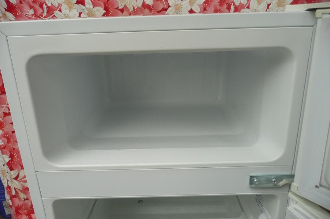 Haier ホワイト 2ドア冷蔵庫