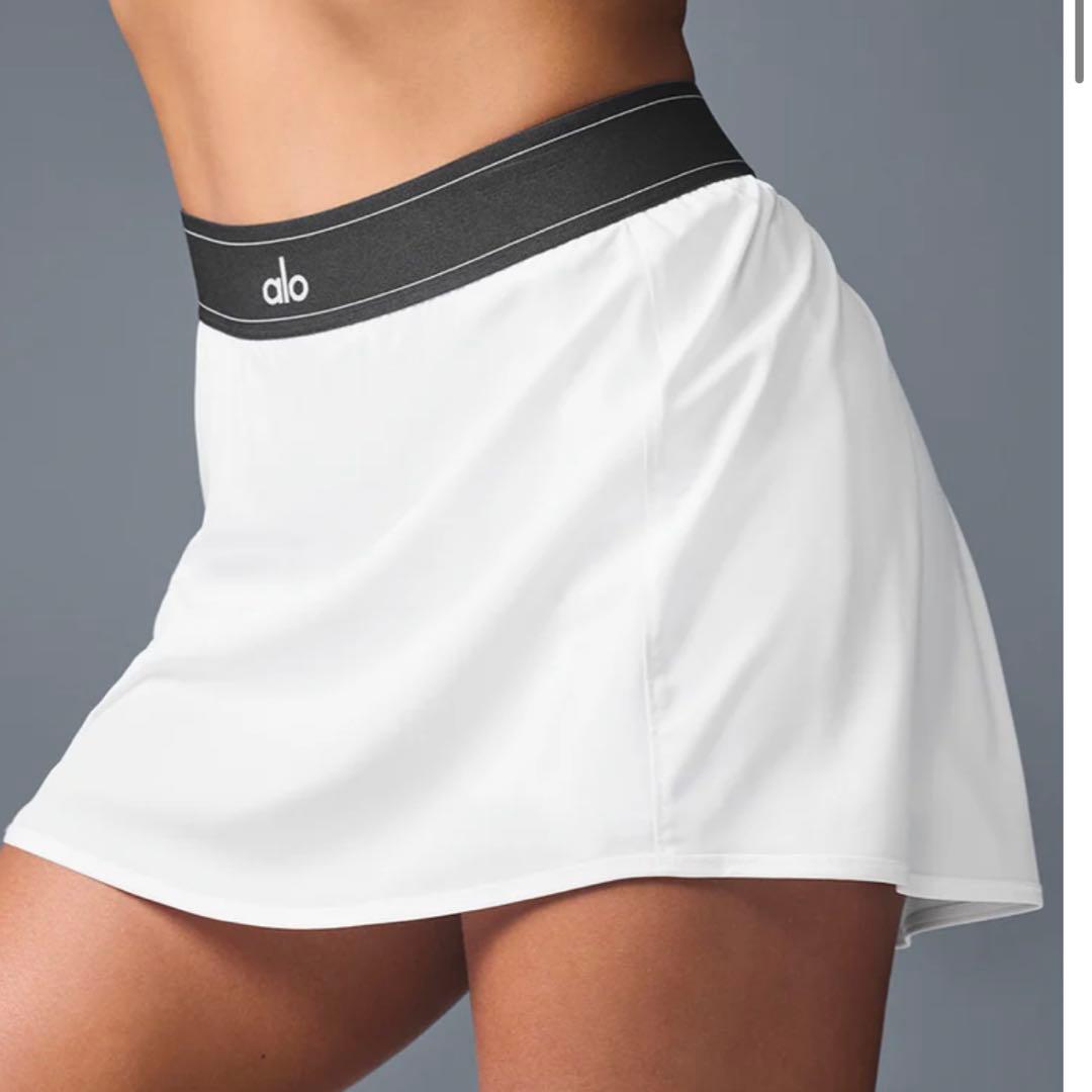 alo yoga Match Point テニススカート