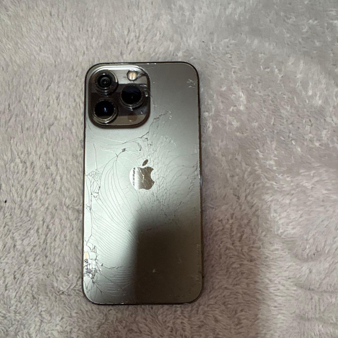 iPhone13pro本体