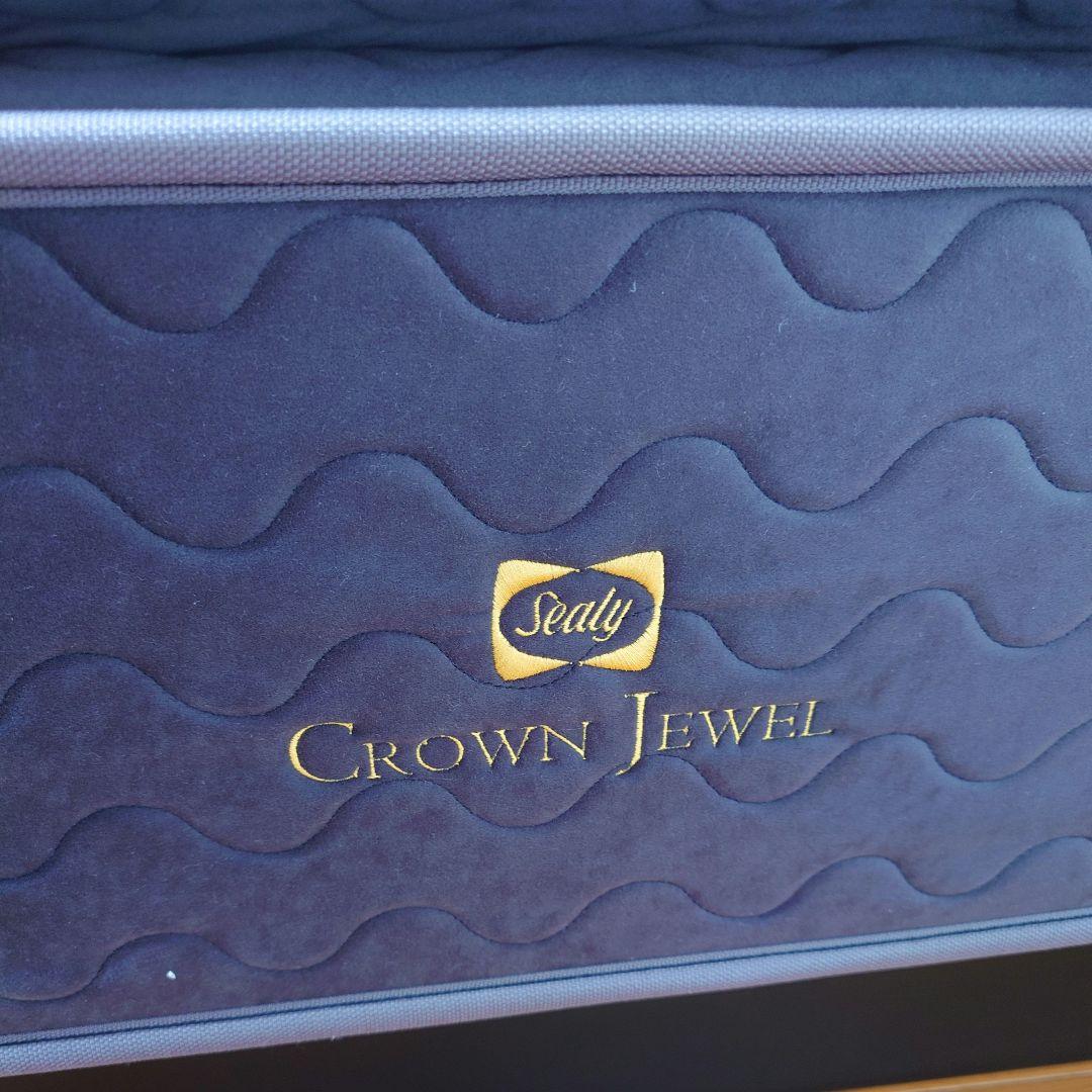【美品】Sealy CROWNJEWEL エメラルドIII　マットレスのみ