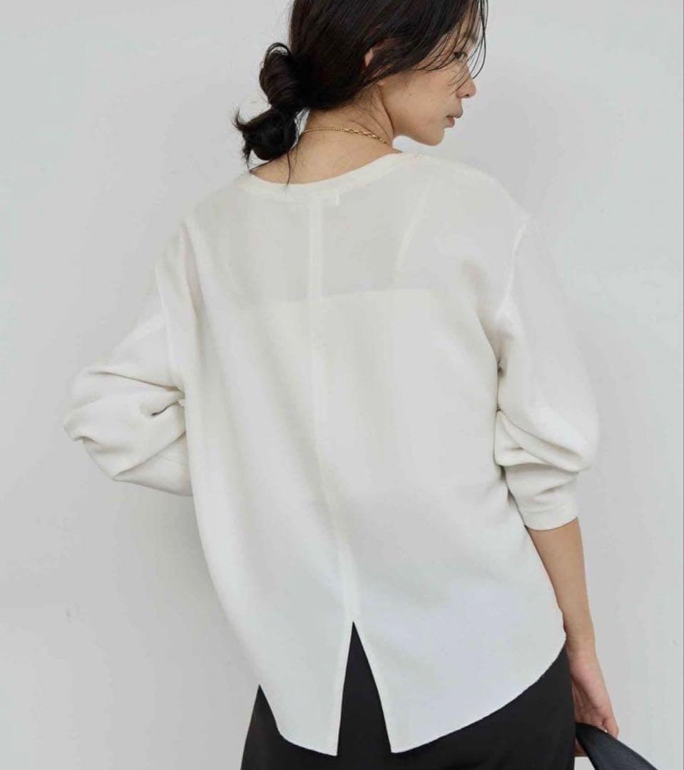 ガリャルダガランテ　1,7万円　バックスリットブラウスT ホワイト　白