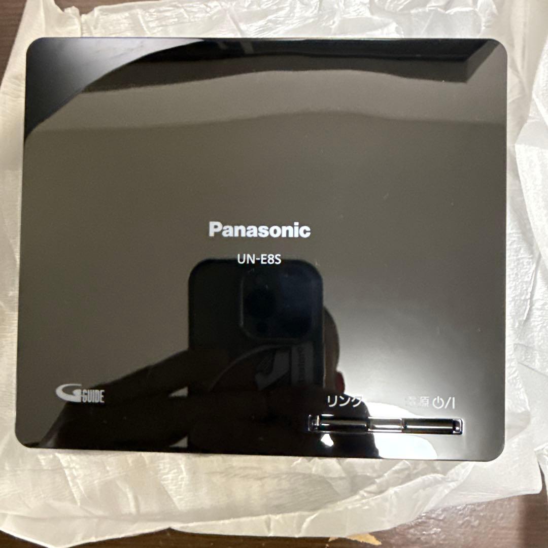 Panasonic UN-10E8-W ポータブルデジタルテレビ