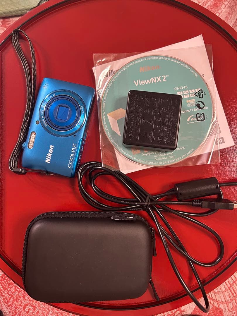 【美品】Nikon COOLPIX S3600 ブルー　ケース付き　付属品あり
