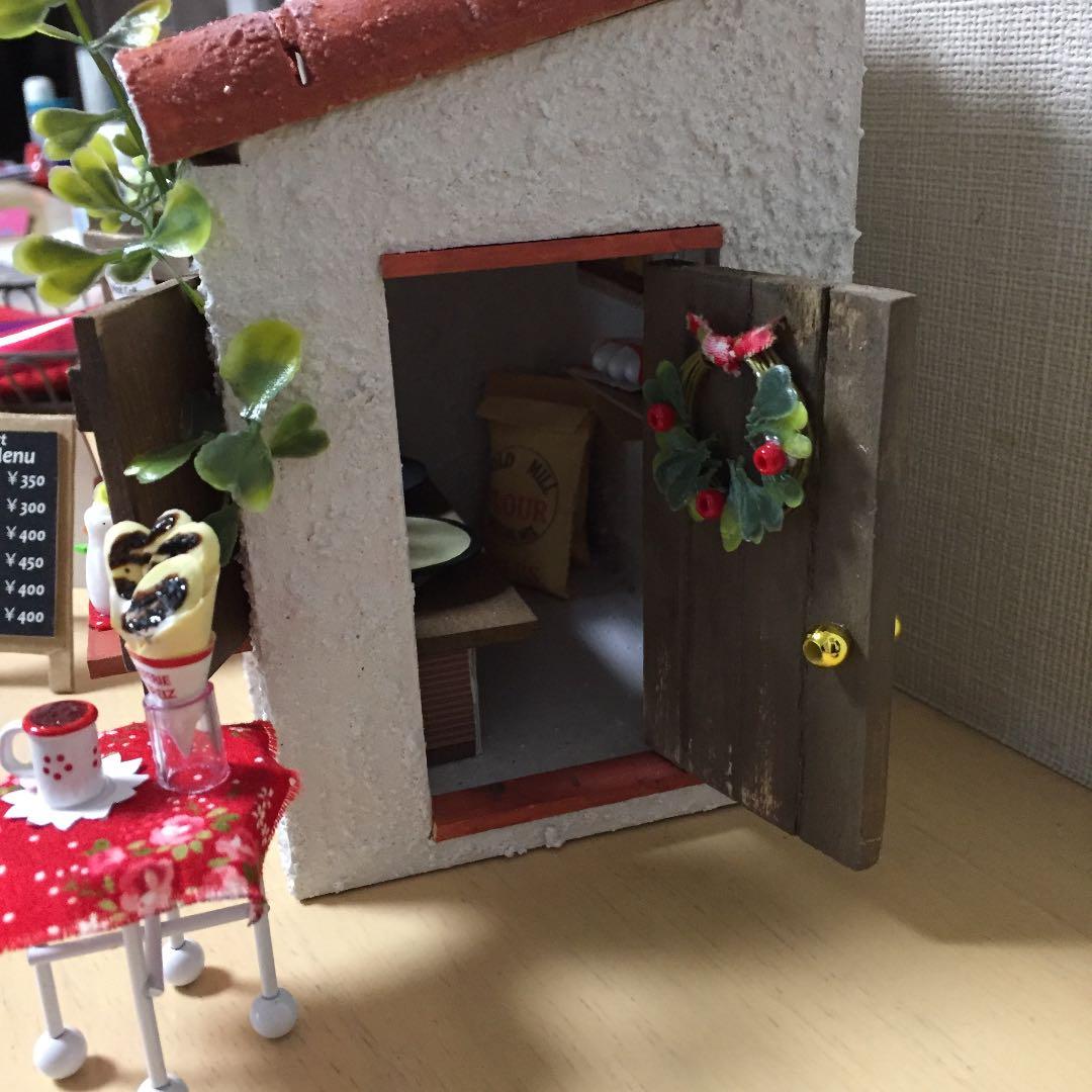 ビリーの手作りドールハウスキット　クレープ屋　完成作品