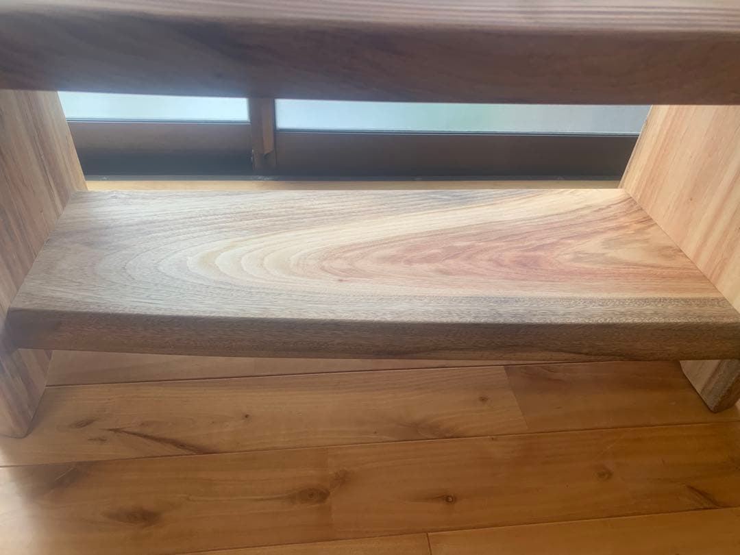 お値下げしました✨ワイルド❣️棚有A:楠サイドテーブル、TV台、飾り棚