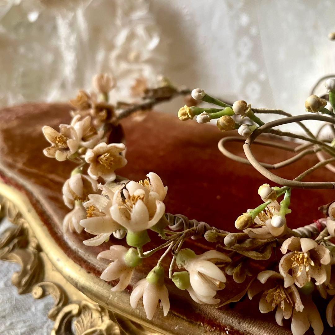 ワックスフラワーティアラ　花冠　ヘッドドレス　マリアージュ　フランスアンティーク