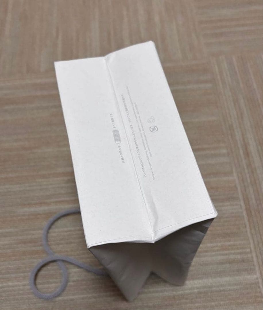 iPhone 16 新品 128GB ブラック　アイフォーン　おまけ付き