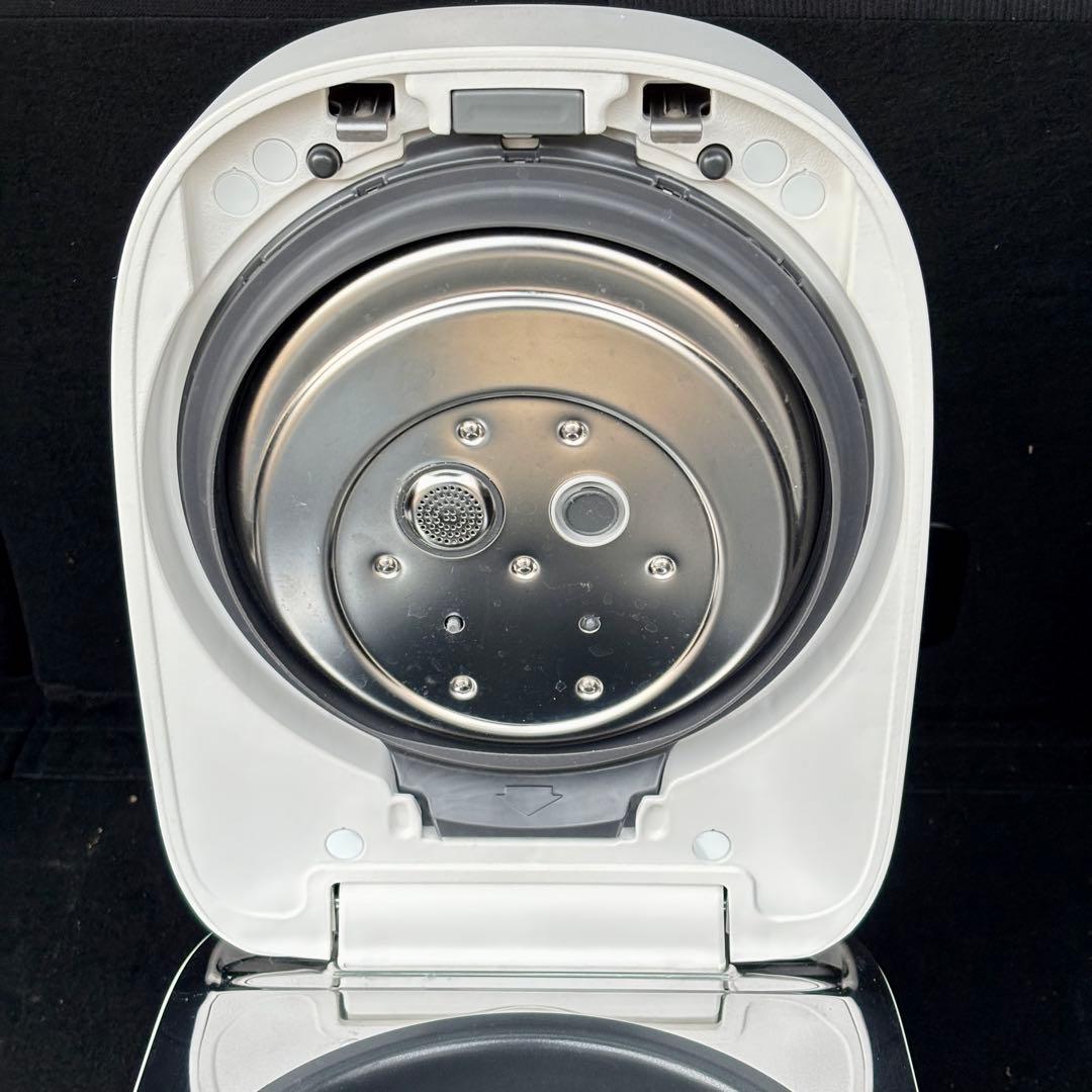 【2025年製】パナソニック 自動計量炊飯器 SR-N510D ホワイト