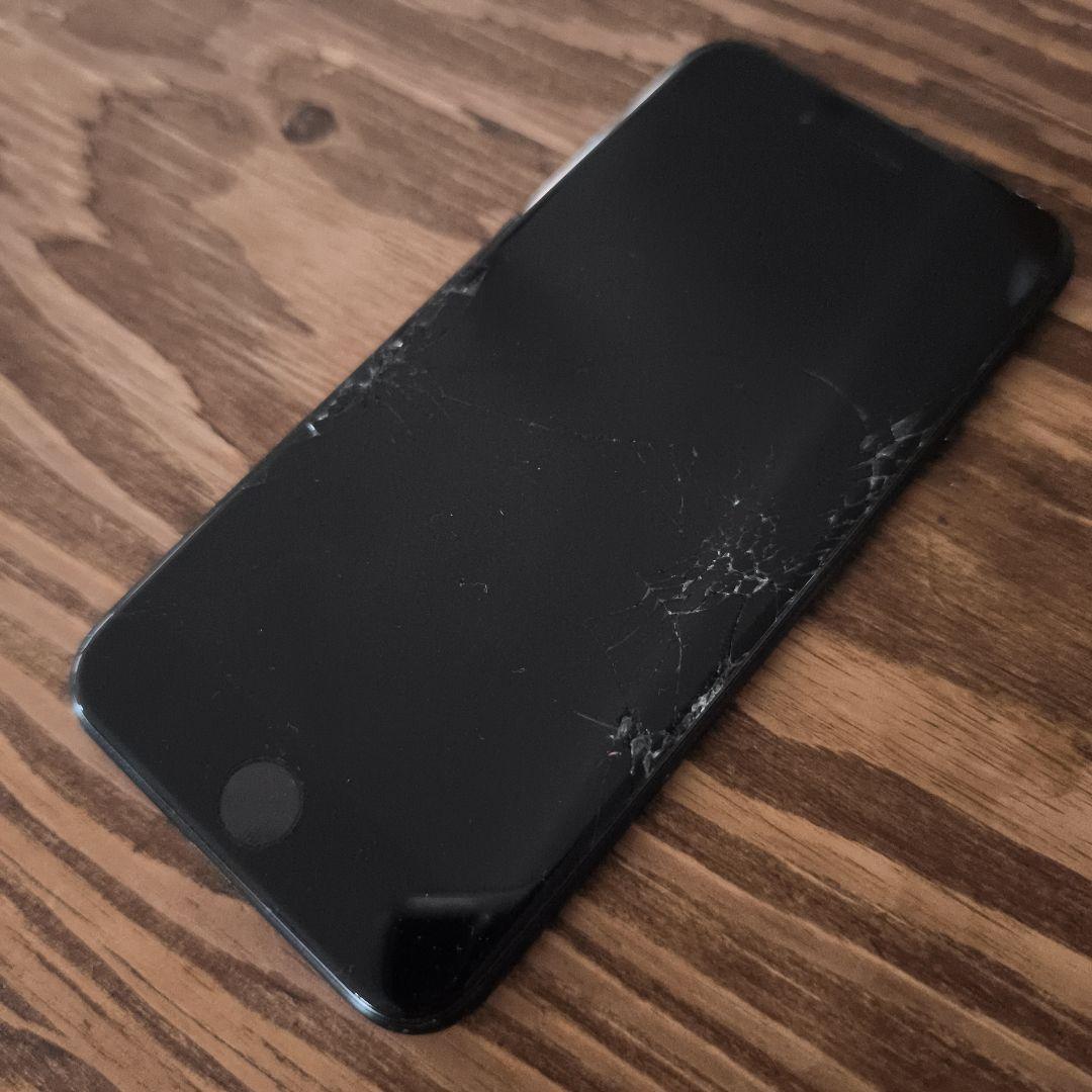 Apple iPhone SE（第2世代） 64GB ブラック SIMフリー