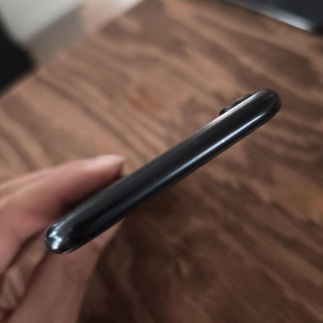 Apple iPhone SE（第2世代） 64GB ブラック SIMフリー