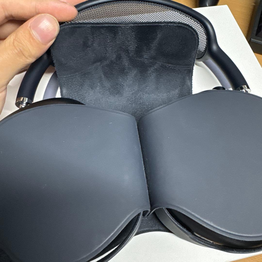 Apple AirPods Max （USB-C）ミッドナイト