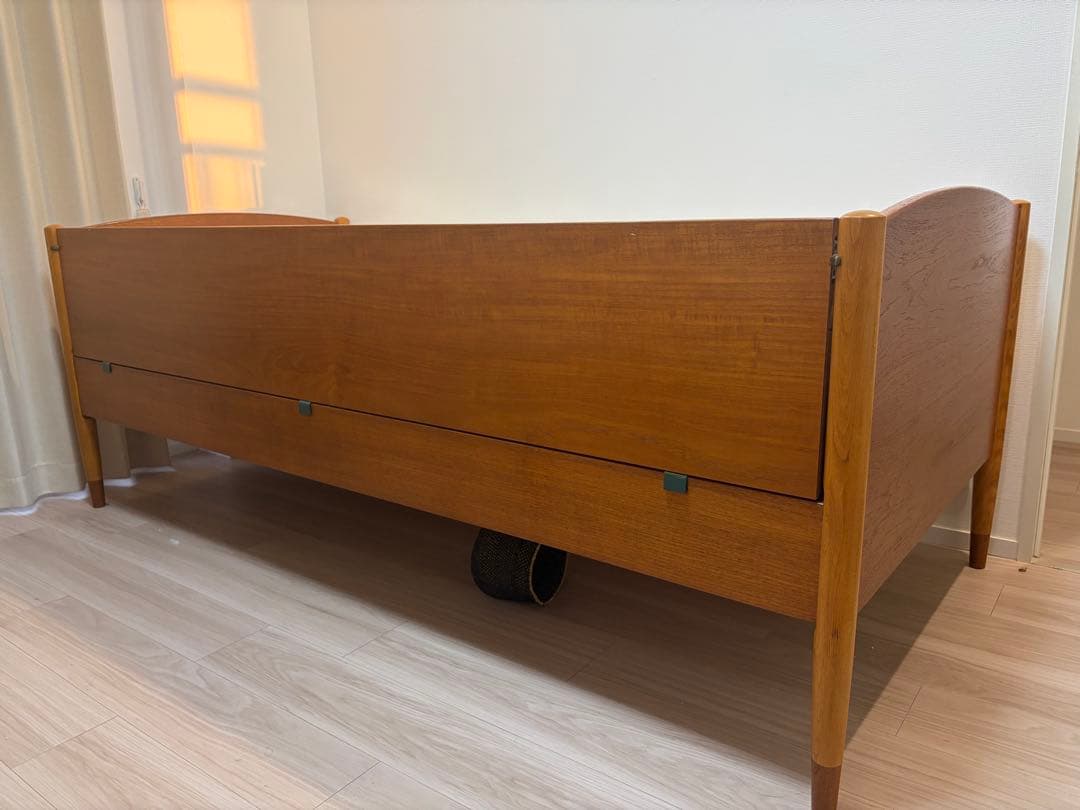 Borge Mogensenデザイン Soborg Mobler シングルベッド