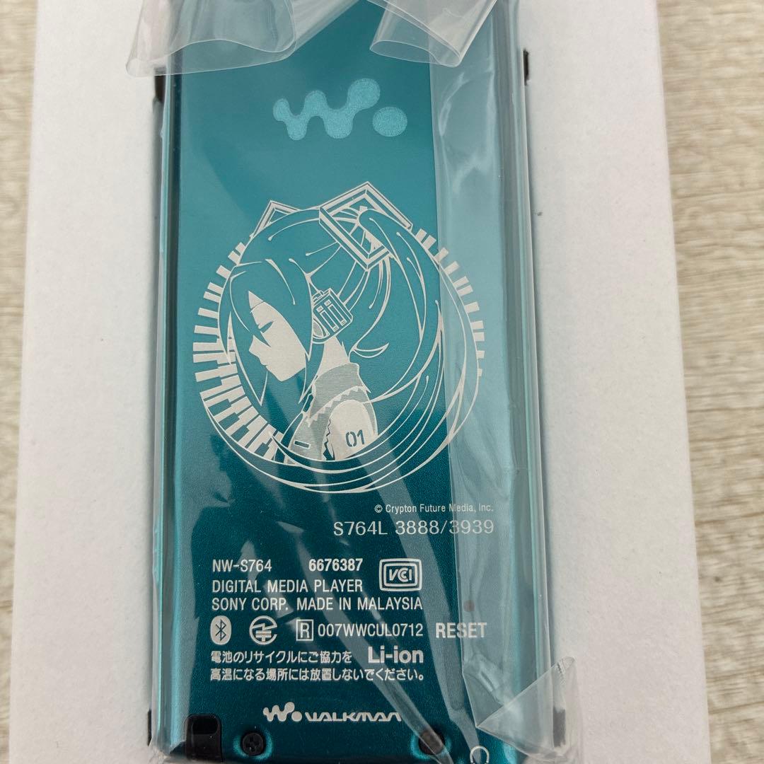 ウォークマン　初音ミク生誕5周年記念モデル