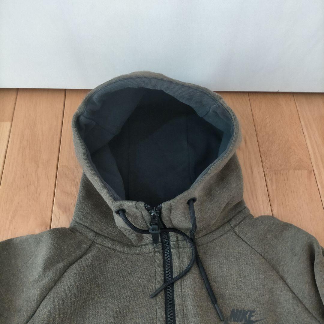 【M】ナイキ セットアップ テックフリース カーキ