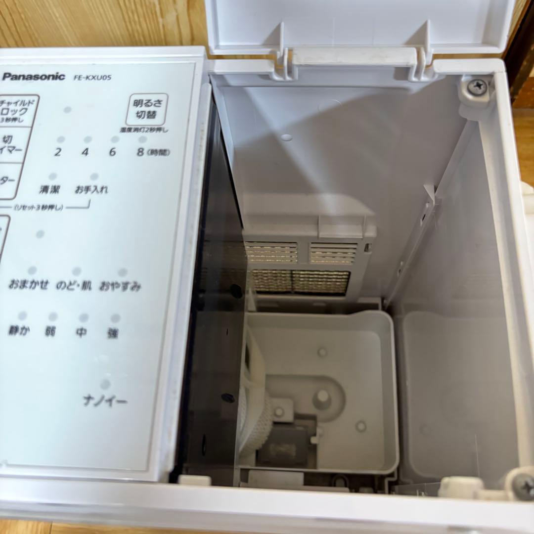 ☆美品 ＊ Panasonic ＊FE-KXU05＊置き型加湿器＊早い者勝ち！