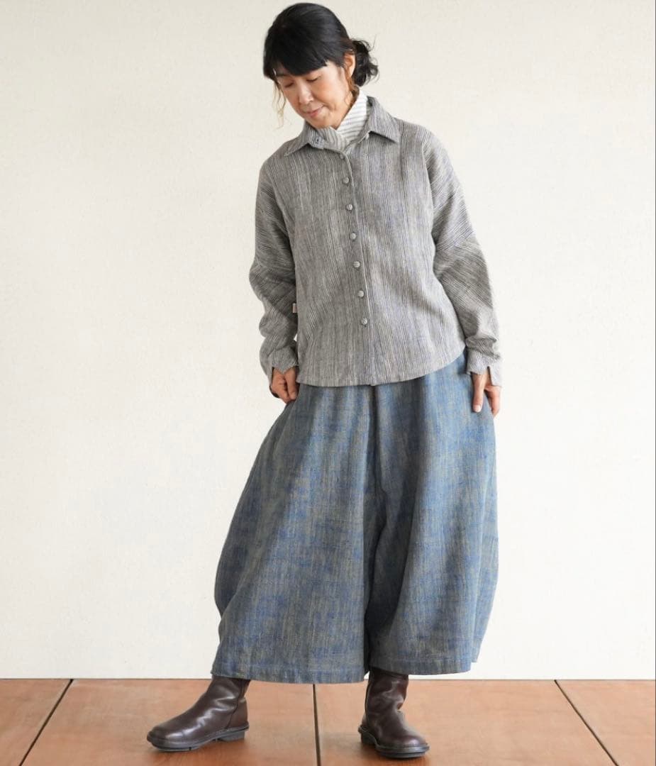 うさとの服  usaato ヘンプコットン 藍染め ピエロパンツ 美品