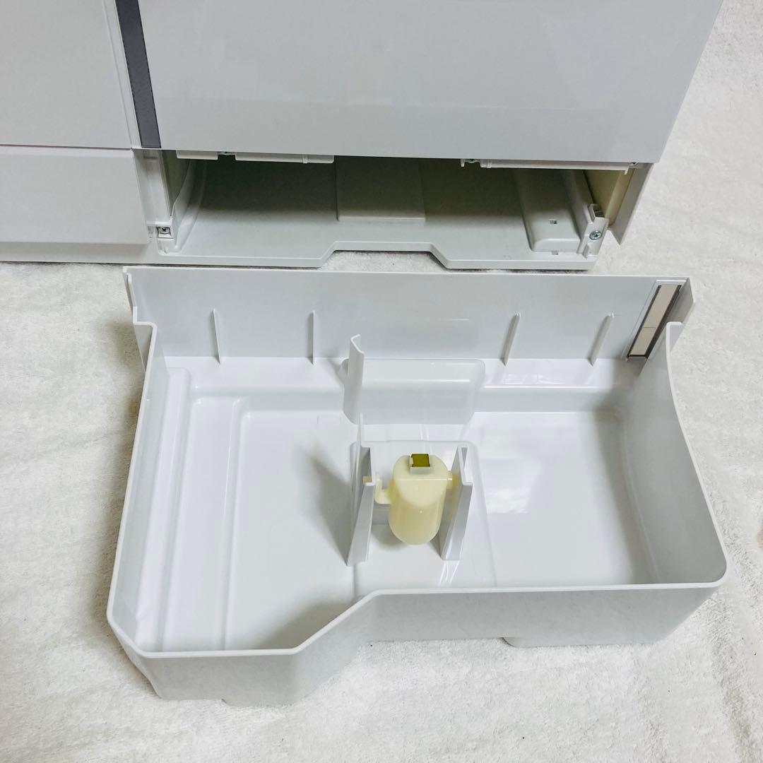 ほとんど未使用パナソニックハイブリッド衣類乾燥除湿機　F-YHX90B