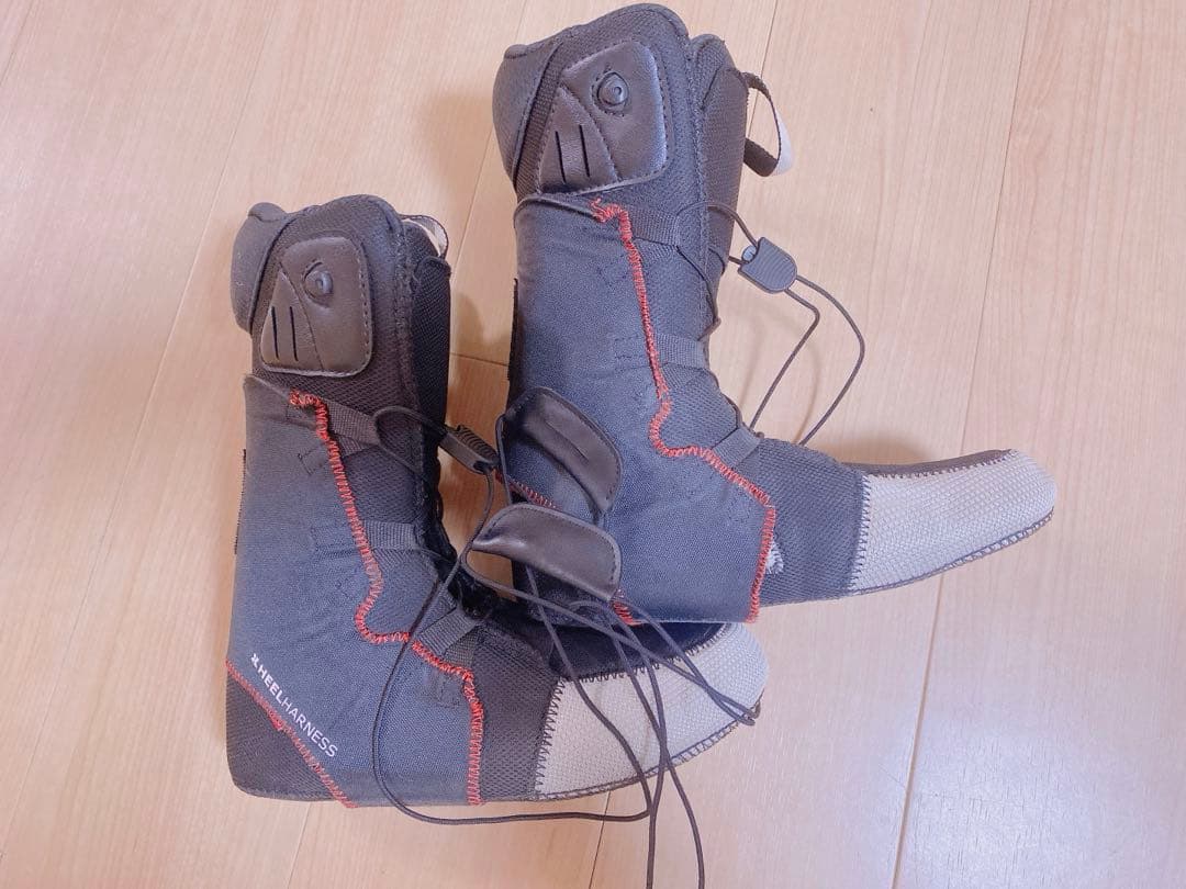 23-24DEELUXE D.N.A. PRO スノーボードブーツ　25.5