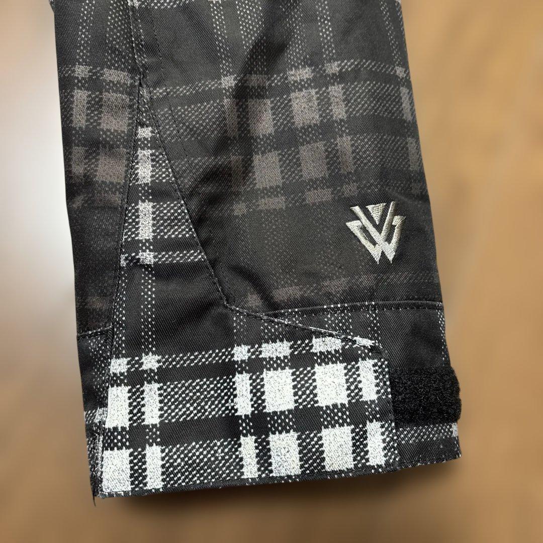 BURTON スノボウェア男性用Mサイズ