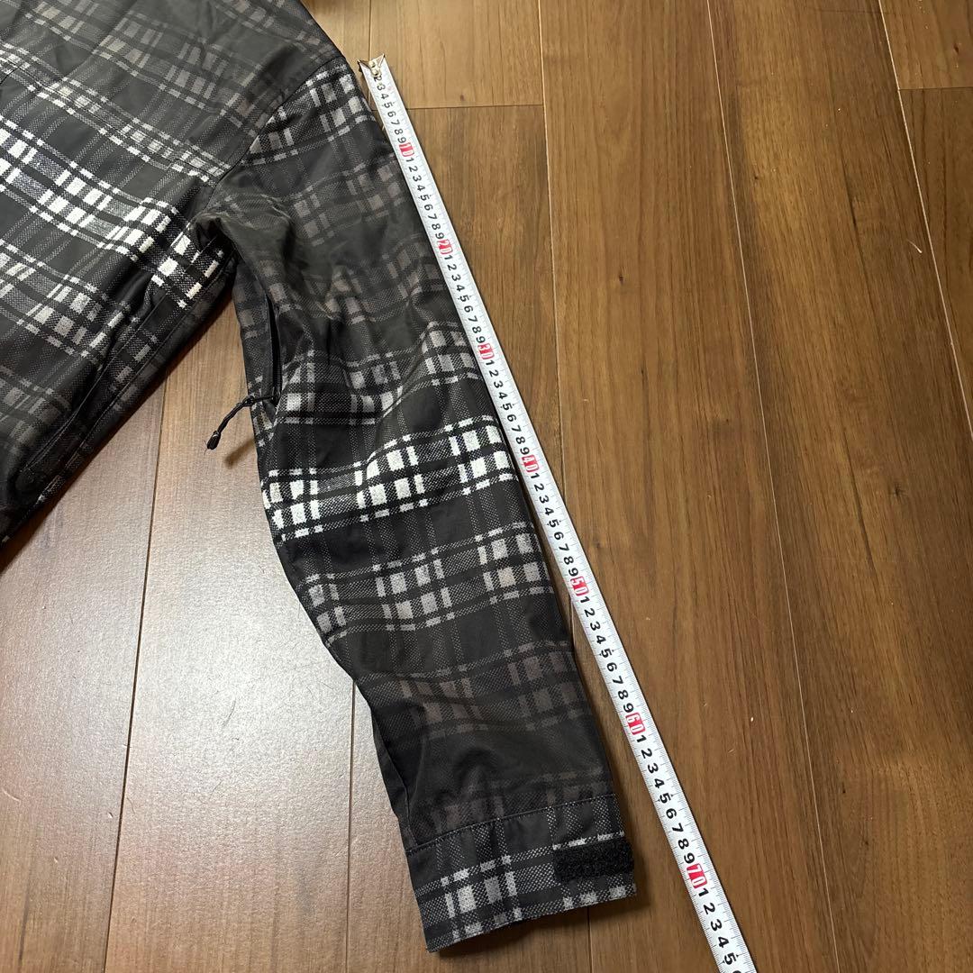 BURTON スノボウェア男性用Mサイズ