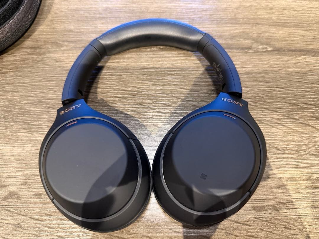 [極美品] ソニー ノイズキャンセリングヘッドホン WH-1000XM4