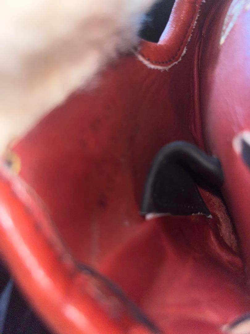 グローブ使用期間1ヶ月 ほぼ新品 欠陥なし