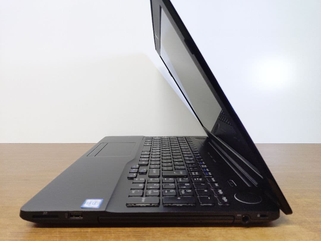 i*s様 富士通 LIFEBOOK AHシリーズ 15.6インチ ブラック