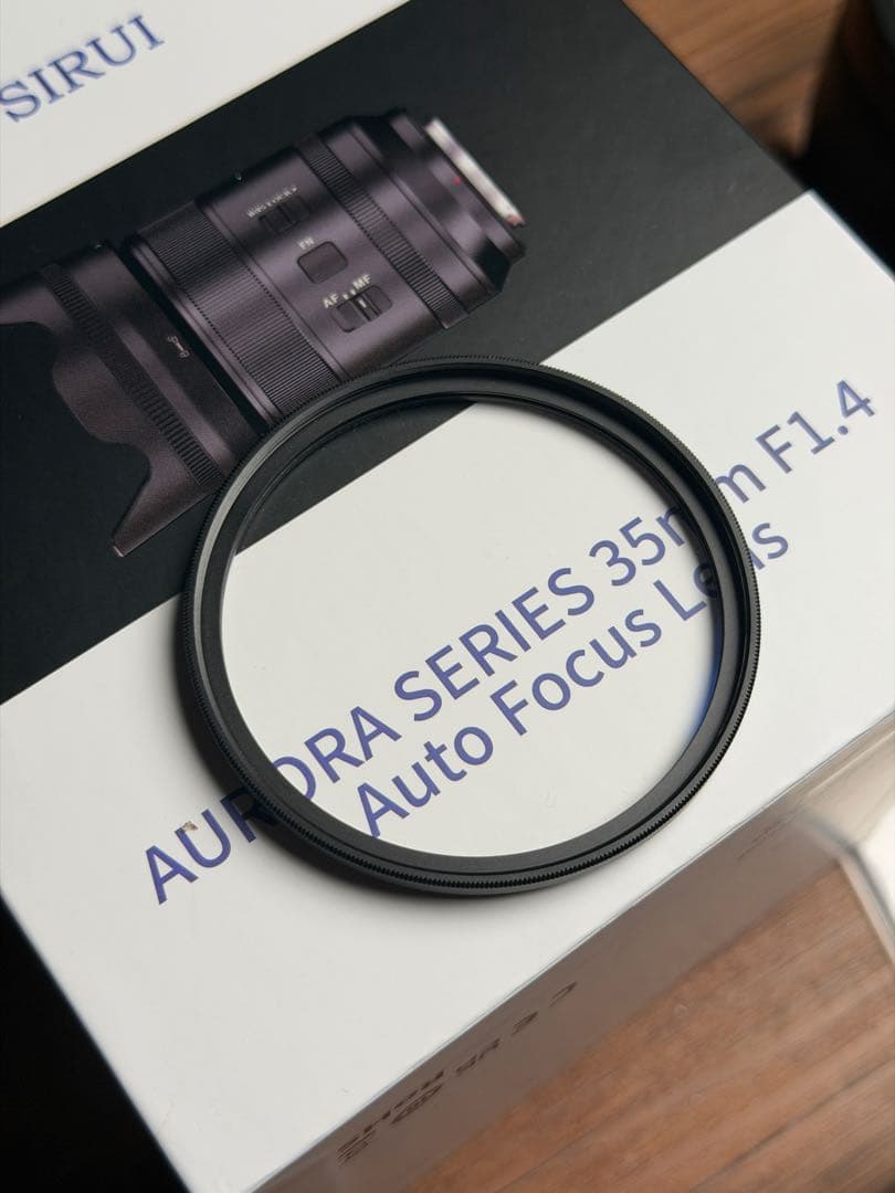 SIRUI Aurora 35mm F1.4 レンズ　Zマウント