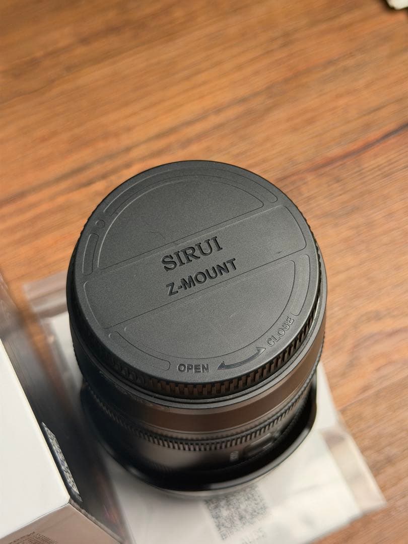 SIRUI Aurora 35mm F1.4 レンズ　Zマウント