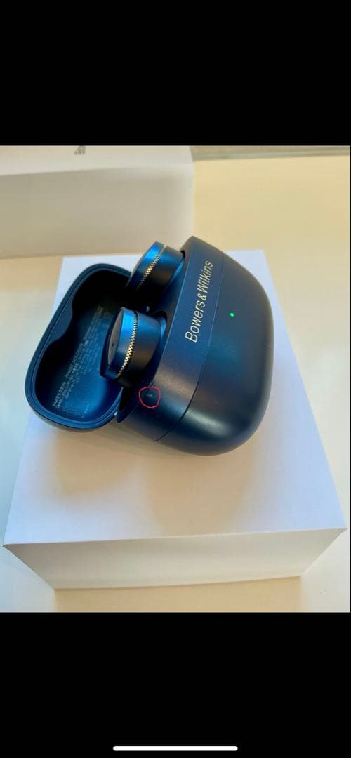 イヤホン Bowers & Wilkins Pi8