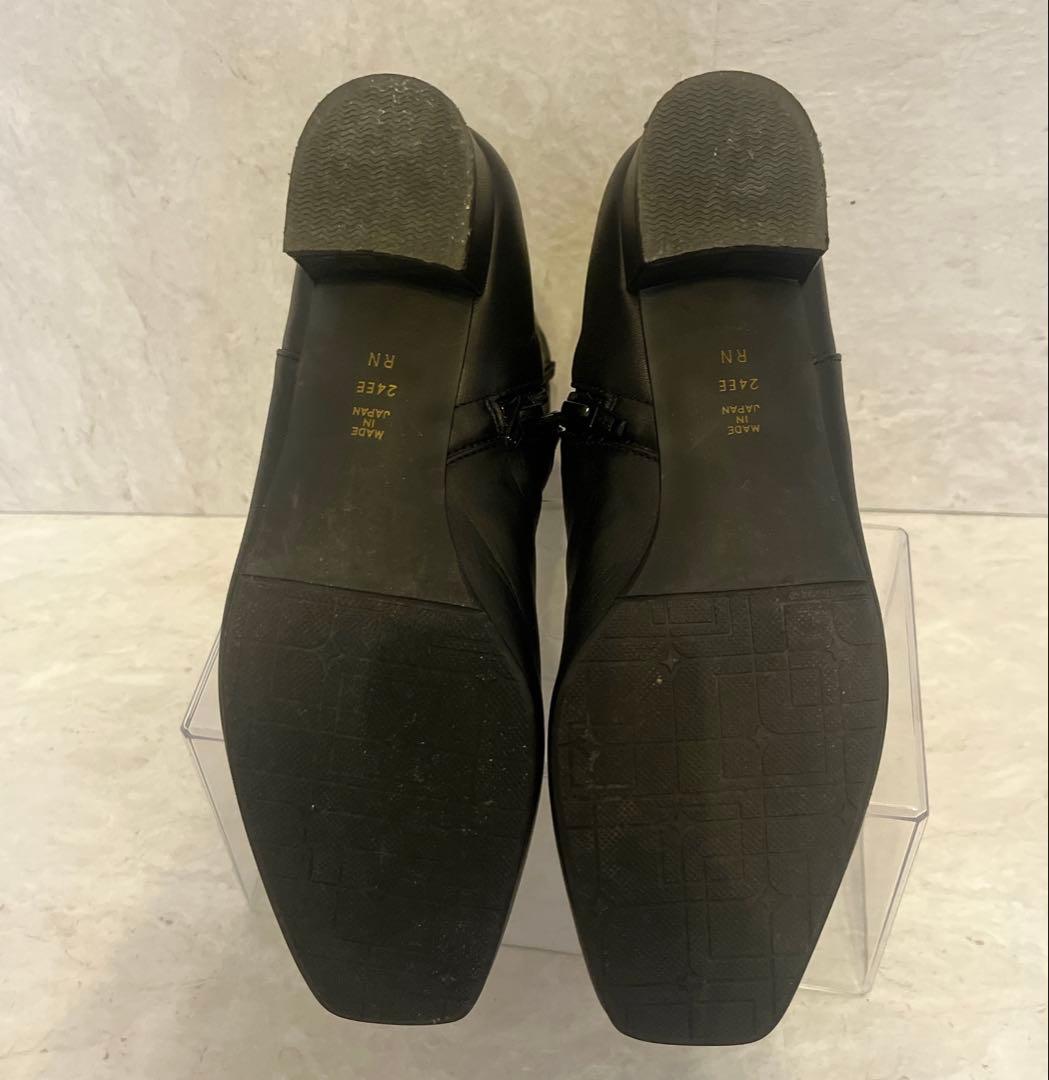 ダイアナ ショートブーツ スクエアトゥ サイドジップ ブラック 24㎝