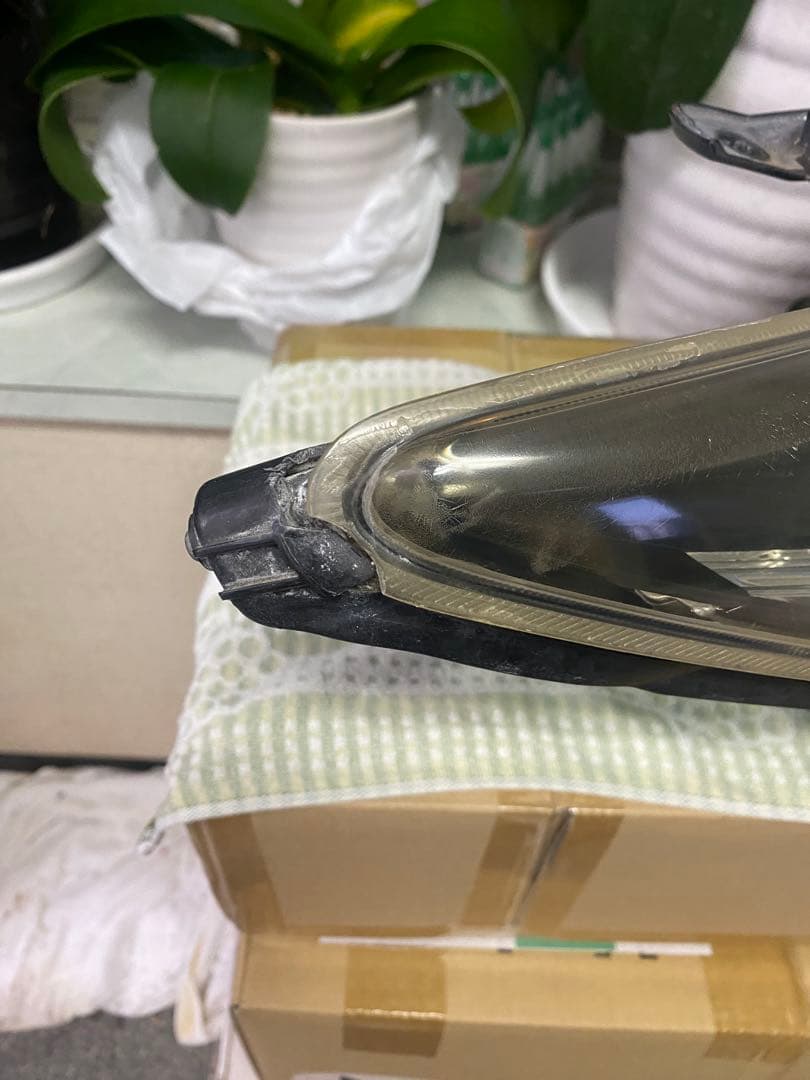 30プリウスGsヘッドライト