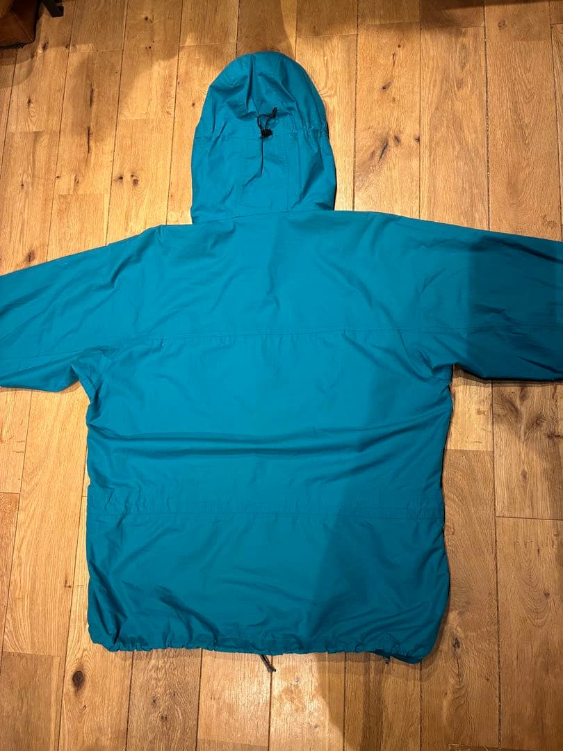 y*6様 Patagonia フード付き　ストームジャケット