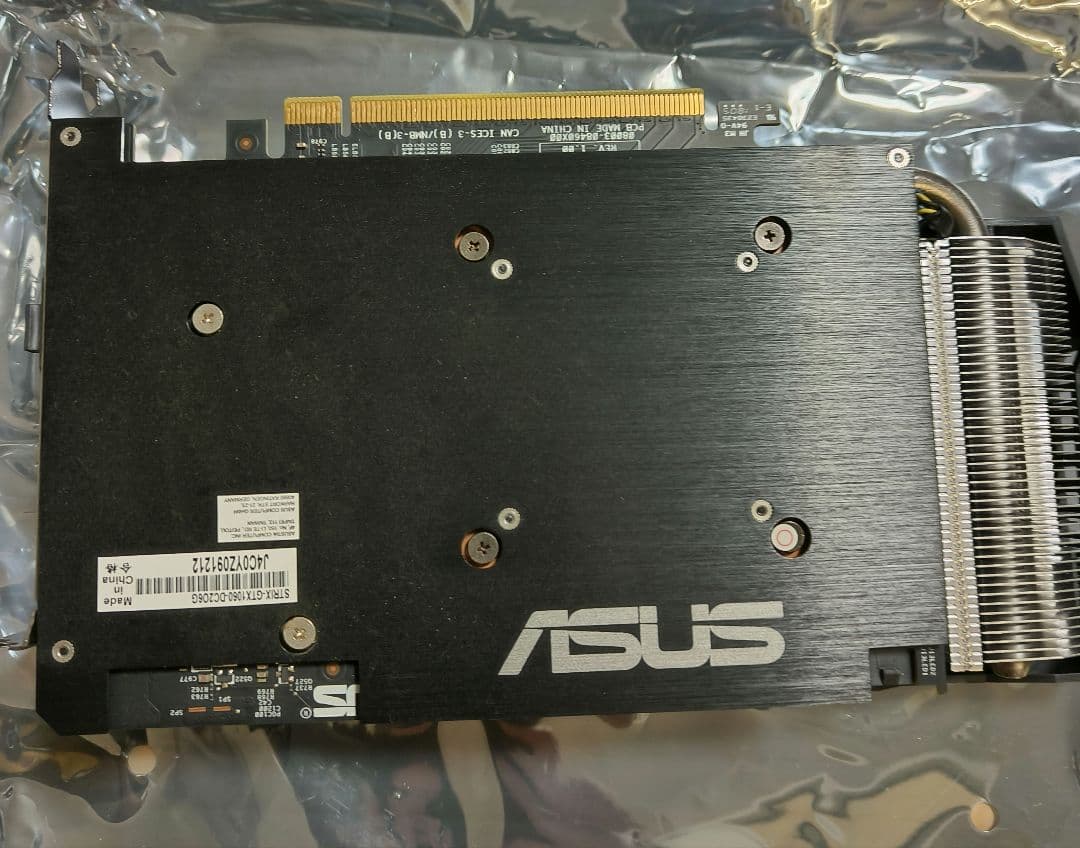 ASUS STRIX-GTX1060-DC206G グラフィックボード