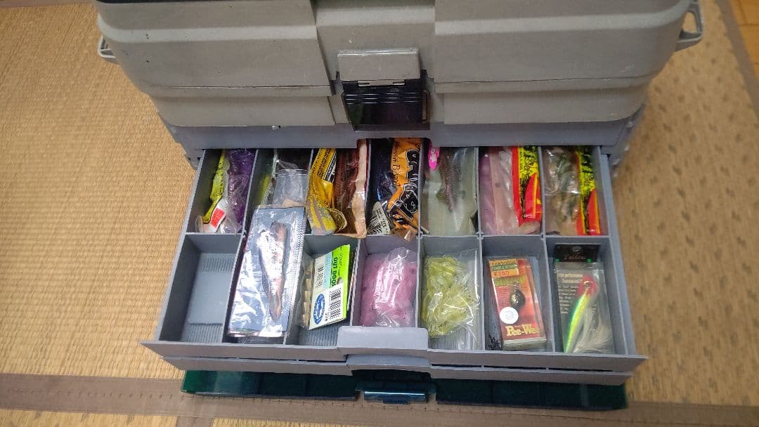 バスルアーセット