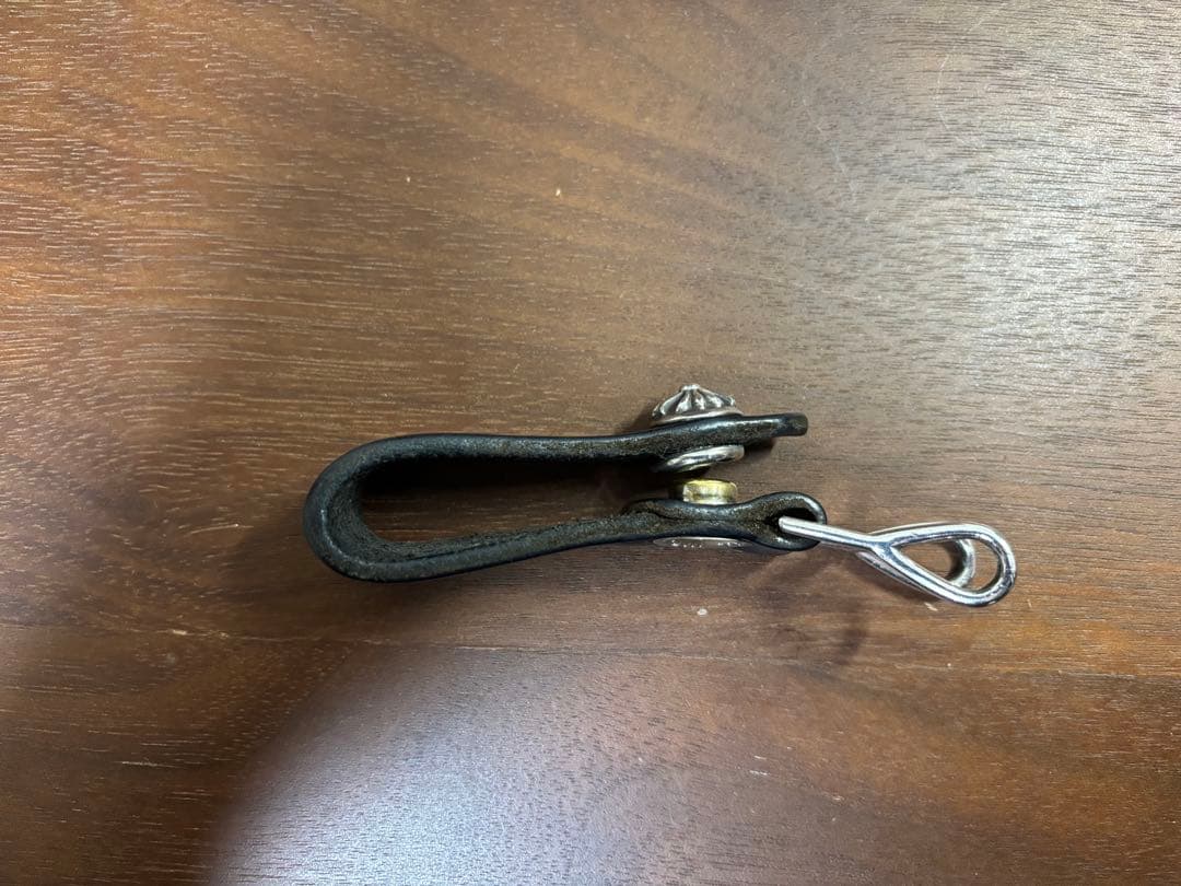 CHROME HEARTS Wベルトループクロスボタンレザー
