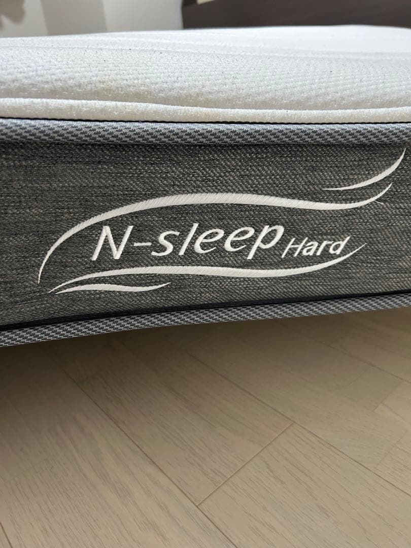 ニトリ　収納付ダブルベッドフレーム　マットレス付