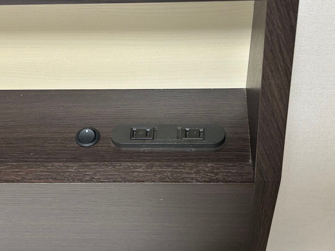 ニトリ　収納付ダブルベッドフレーム　マットレス付